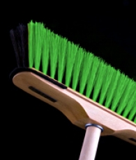 Brooms and brushes 